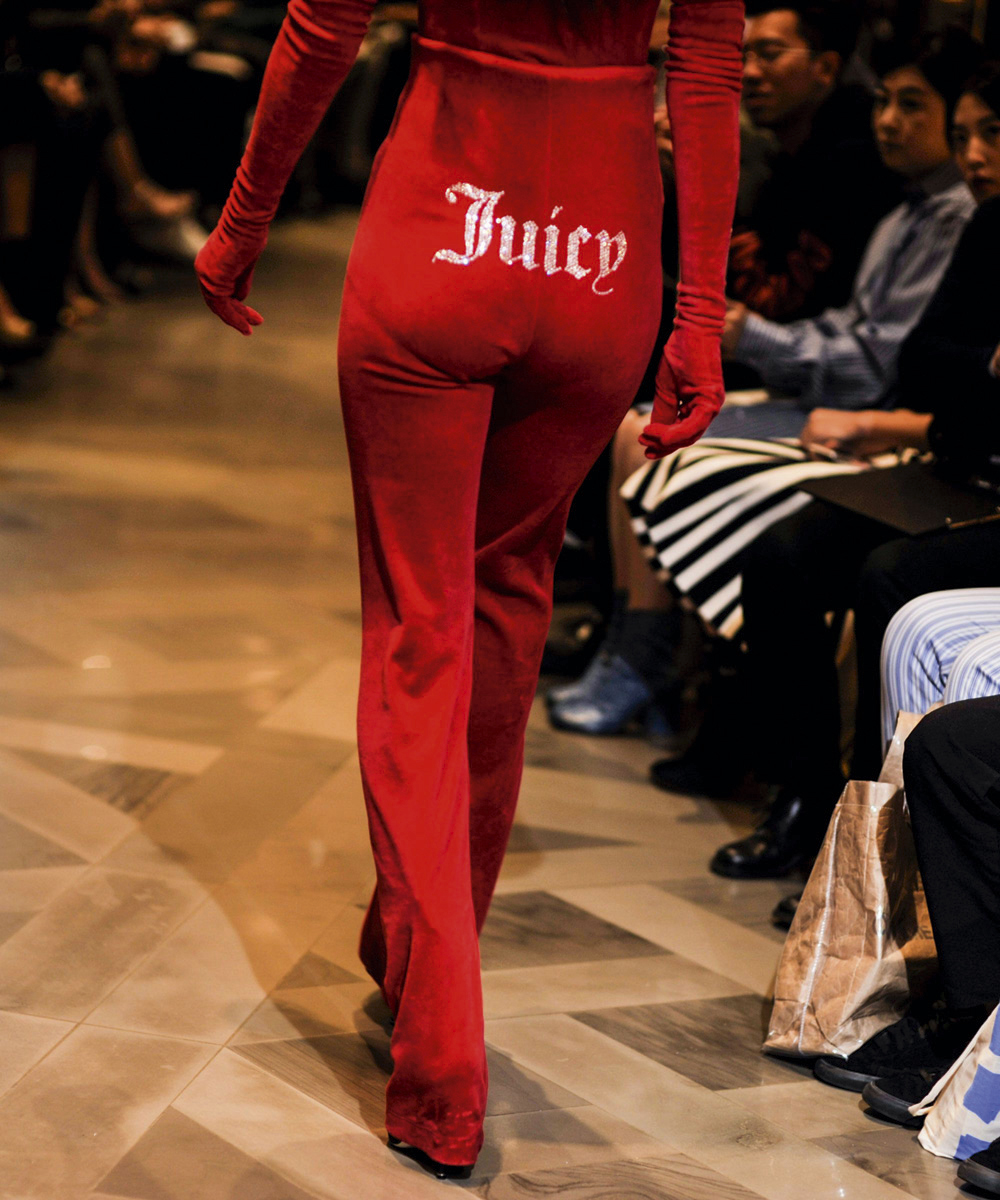 Vetements-Juicy-Couture-Demna-vsalia-trailer-trash