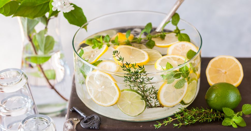 Verbrand calorieën met deze 10 verfrissende fruitwaters