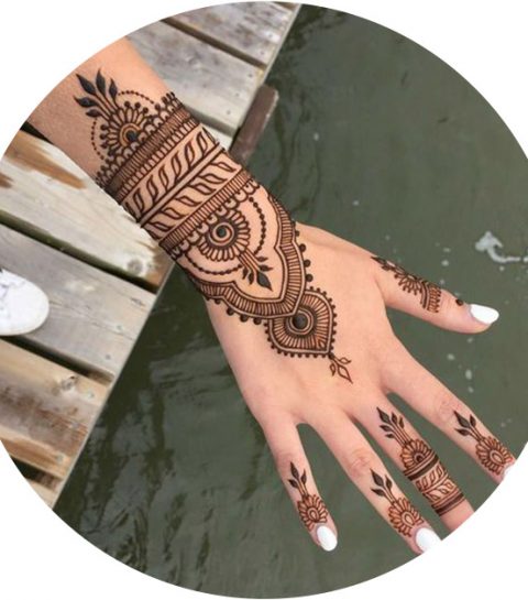 Hysterisch Klacht markt DIY: zo maak je henna tattoos - ELLE.be