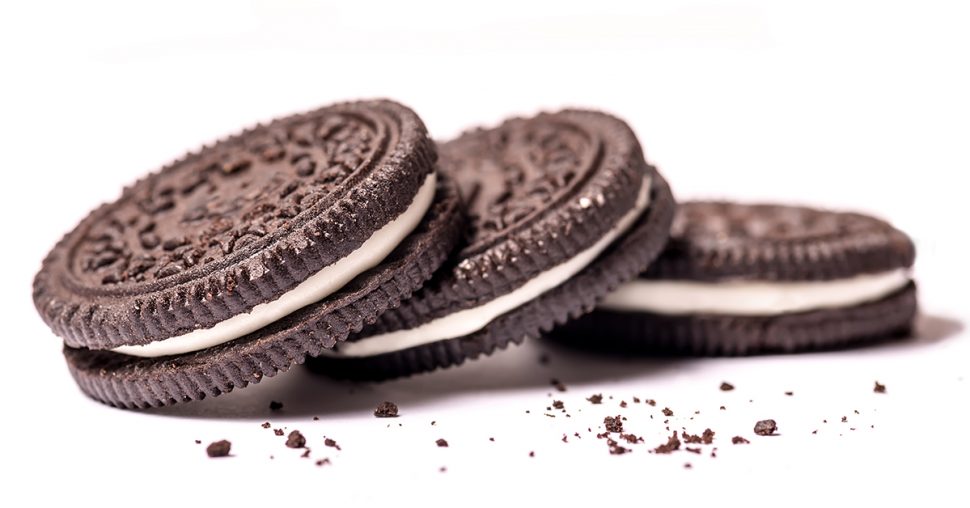 Орио и тьма. Орео. Oreo печенье. Печенье Орео этикетка. Печенье Орео на белом фоне.