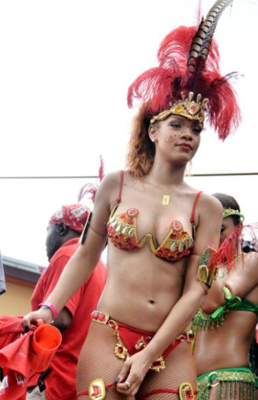 rihanna-crop-over-crawpova-wukking-up-barbados-festival