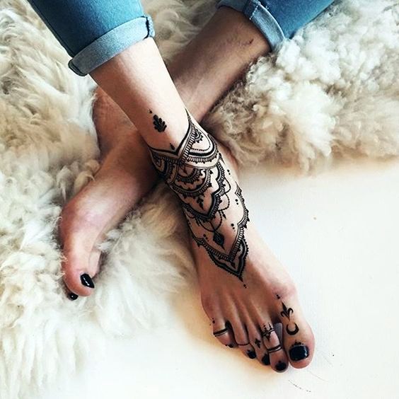 lace_tattoo_inspiratie_pinspiration