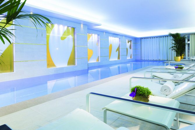 parijs burgundy spa