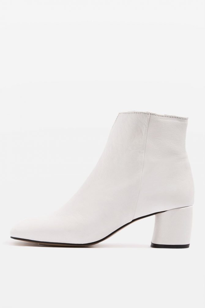 witte_laarsjes_shopping_trend_fashion_schoenen