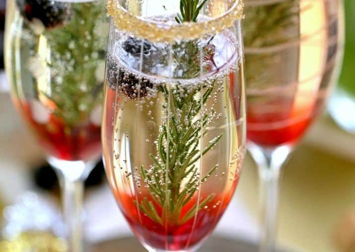 Deze chique ombre champagne cocktail is perfect voor elk feest