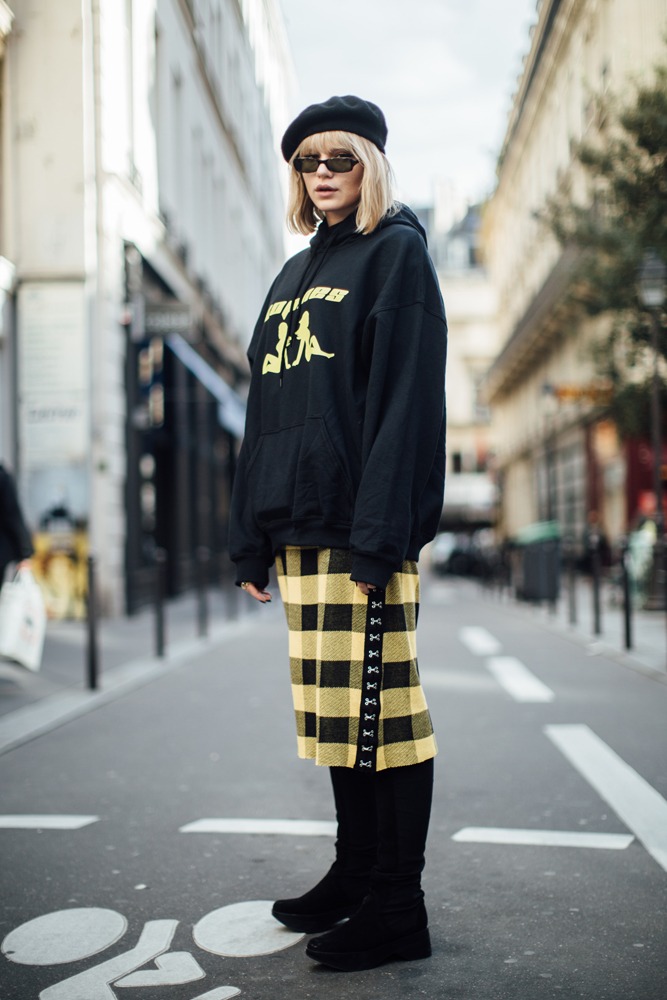 90's streetstyle 90s 90 nineties fashion week