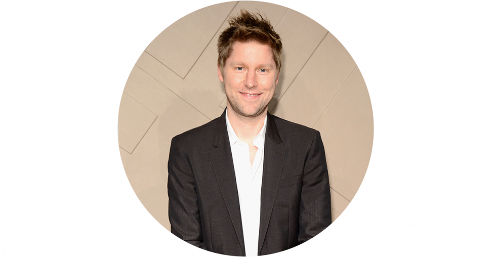 Christopher Bailey brengt ode aan LGBTQ+ met laatste Burberry-collectie