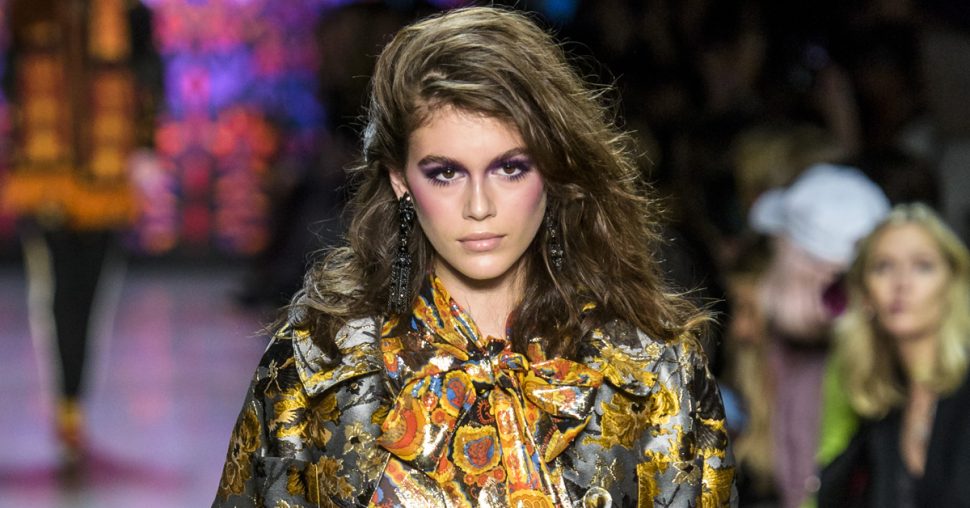 Deze iconische modellenmove maakt comeback op de catwalk