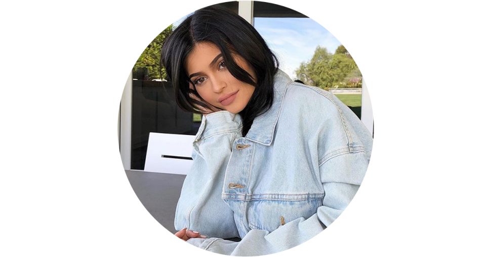 Kylie Jenner maakt naam van dochtertje bekend