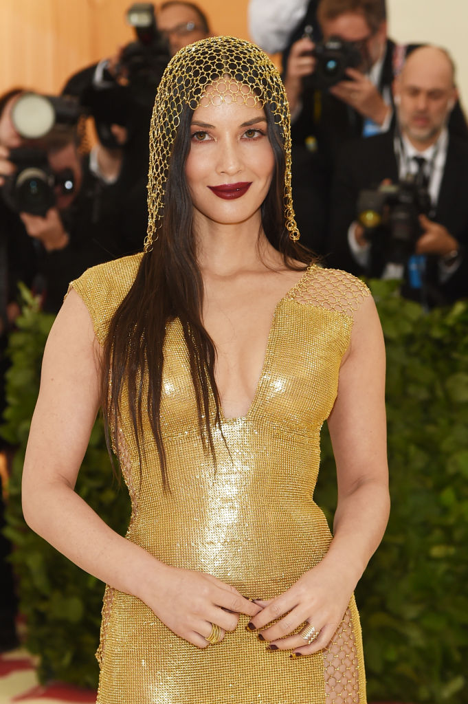 met gala, beauty, rode loper, olivia munn