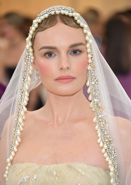 met gala, beauty, rode loper, kate bosworth