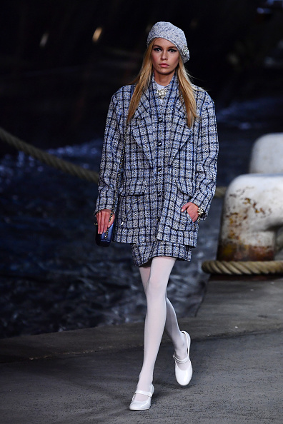 chanel, cruise, collection, resort, 2019, bella hadid, gigi hadid, stella maxwell, kristen stewart, lily-rose depp, catwalk, runway