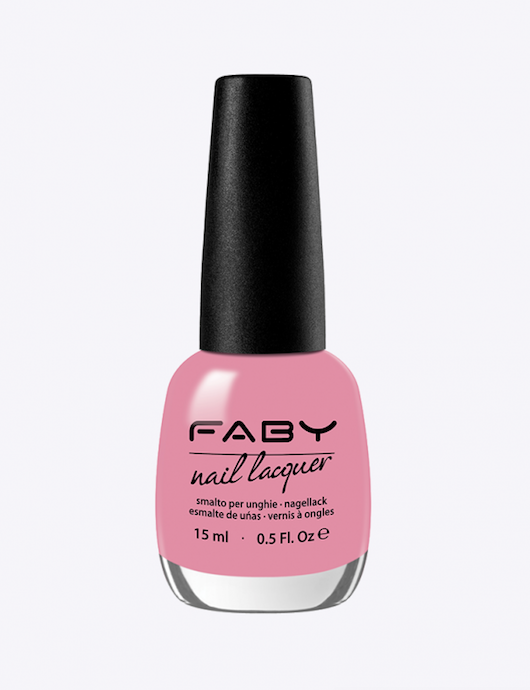 roze nagellak meghan markle faby