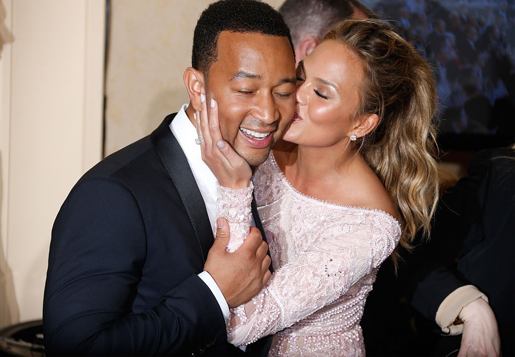 liefde, relatie, celeb, beroemdheid, verloving, huwelijk, chrissy teigen, John Legend