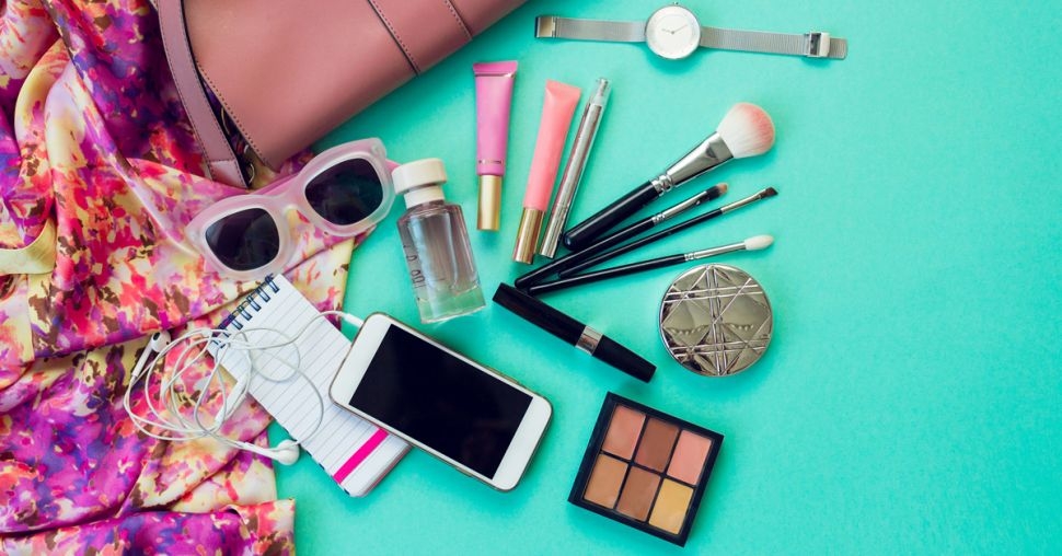 14 onmisbare beautyproducten voor studenten