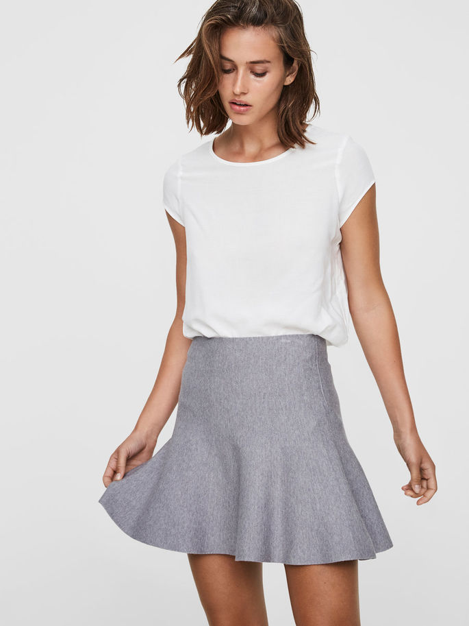 vero_moda_grijze_rok_uniform