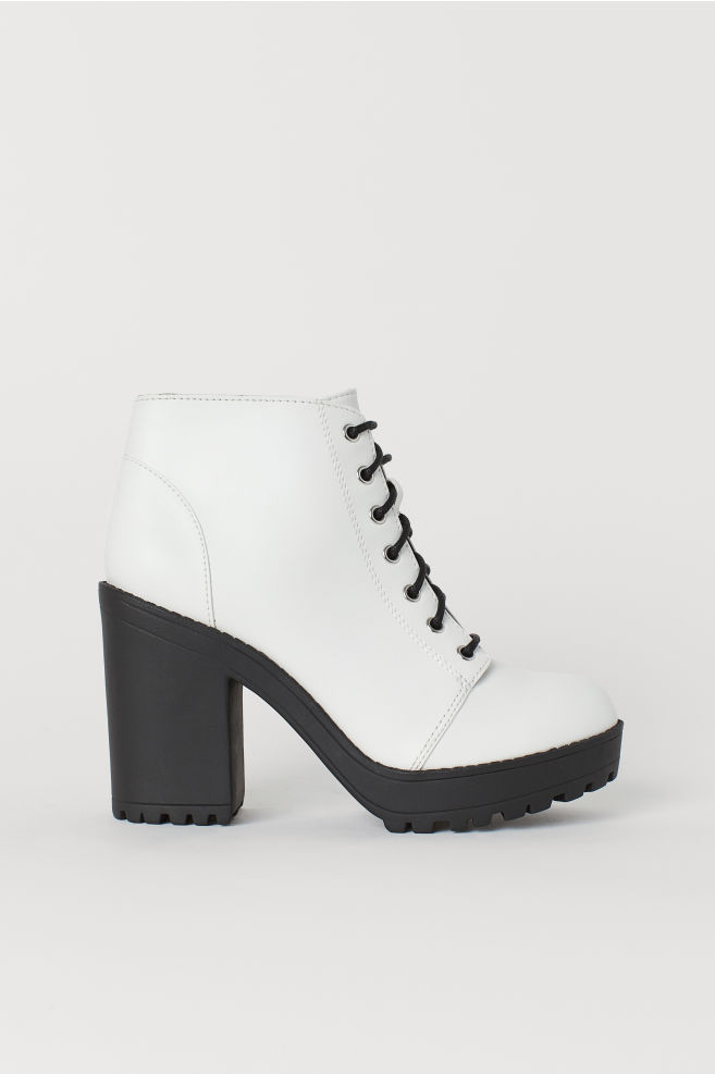 witte laarzen, trend, zomer, lente, 2019, western, boots