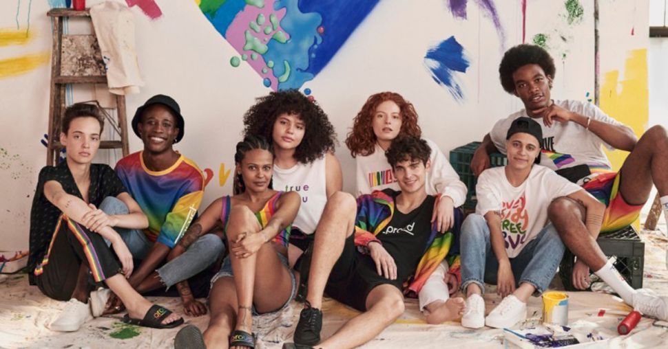 Hebben: H&M brengt capsulecollectie ter ere van de Belgian Pride