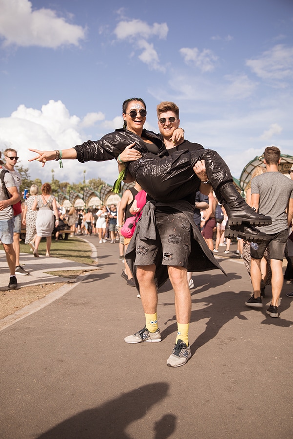 tomorrowland, streetstyle, looks, inspiratie, 2019