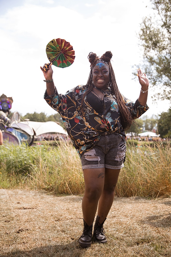 tomorrowland, streetstyle, looks, inspiratie, 2019