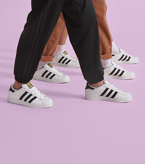 adidas viert 50 jaar Superstar met nieuwe sneakers - ELLE.be