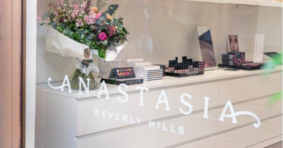 Hotspot: Anastasia Beverly Hills opent pop-up in Maasmechelen Village