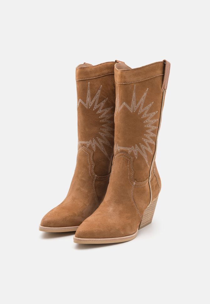 Lawson cowboy boots, Dolce VIta