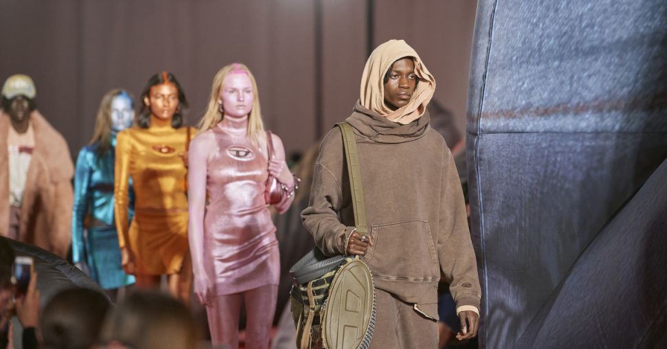 Milan Fashion Week: Glenn Martens houdt eerste modeshow voor Diesel