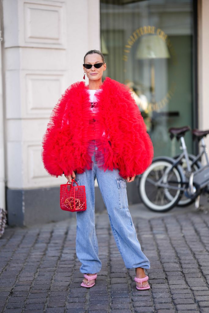 rood outfit stijl inspiratie