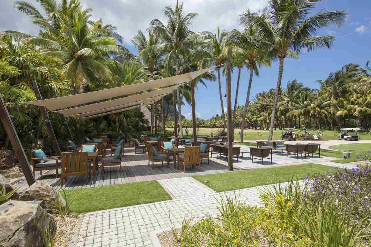 Paradis Beachcomber Golf Resort & Spa