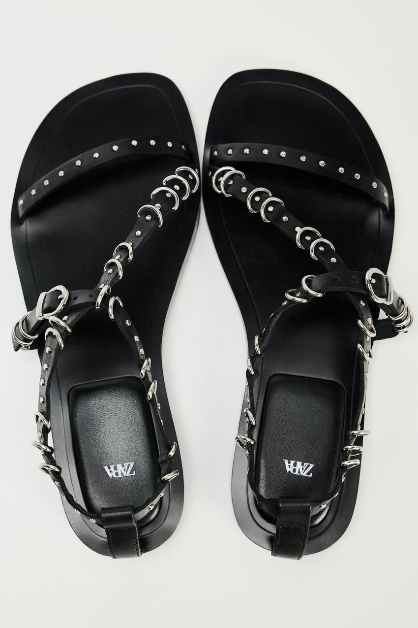 Zwarte leren sandalen