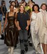 Ganni debuteert op Paris Fashion Week met magische show vol fun