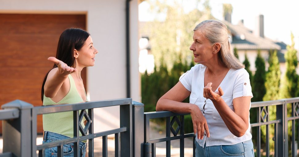 10 soorten familieleden van wie je volgens de psychologie beter afstand kunt houden